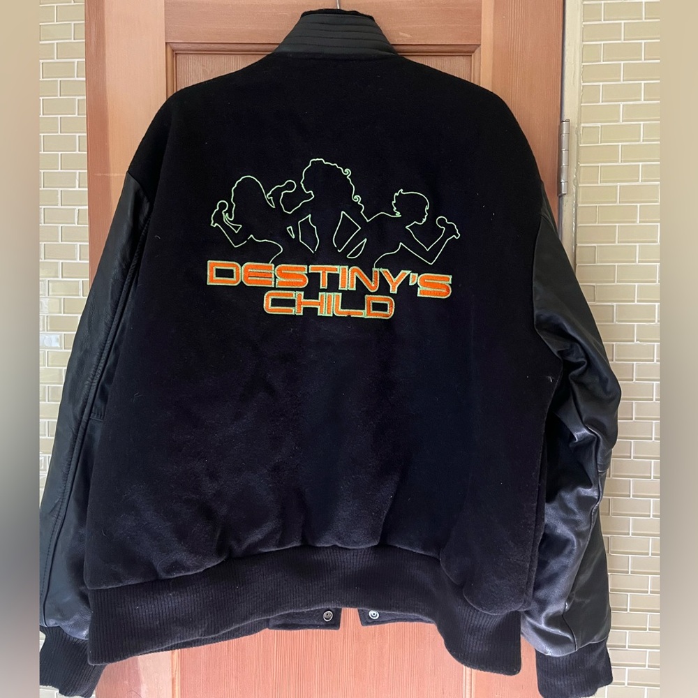 RARE! 👀 Authentic Destiny's Child 2001 World Tour Jacket, Size L 🔥🔥